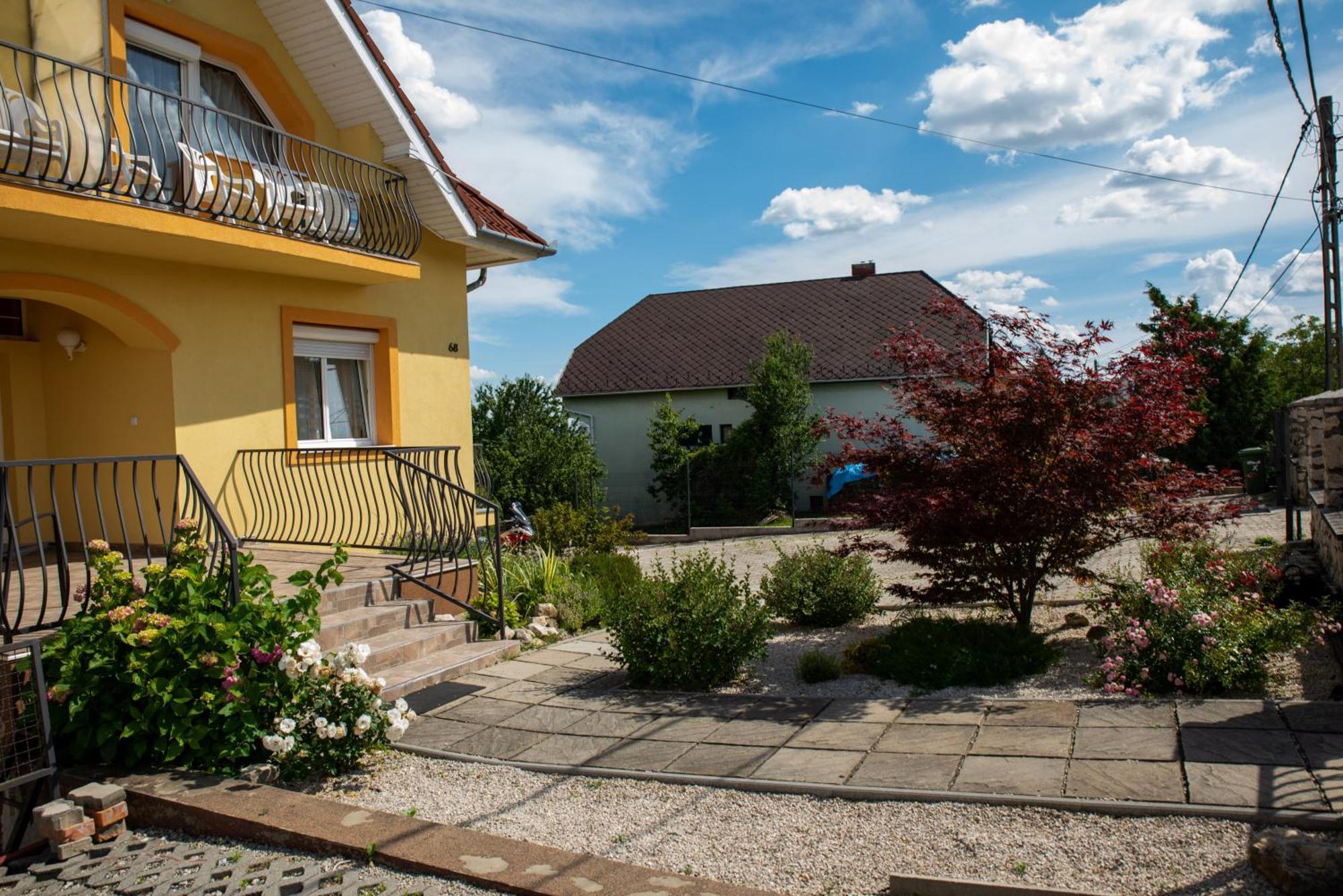 Flora Villa Hévíz Buitenkant foto