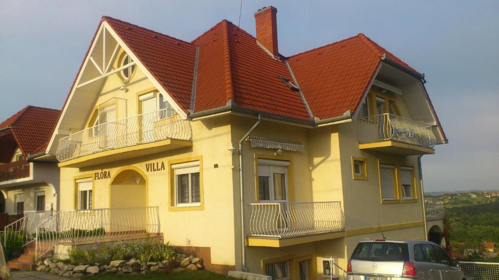Flora Villa Hévíz Buitenkant foto